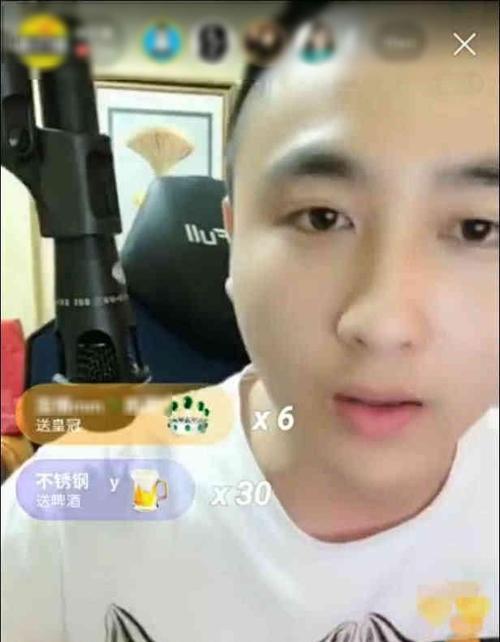 祁天道（一个普通人如何成为亿万级别的网红？）