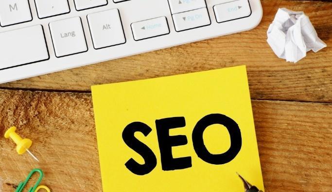 如何进行SEO优化以提高排名权重（掌握SEO优化技巧）