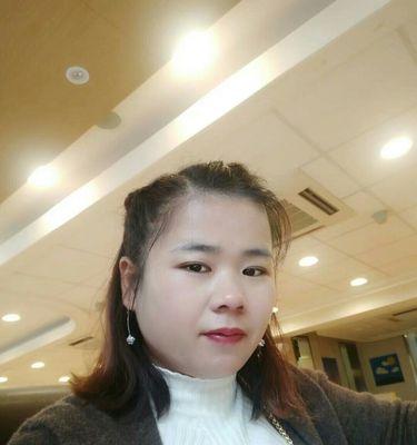 心态生日直播中狂虐机智张是怎么回事？观众如何参与互动？