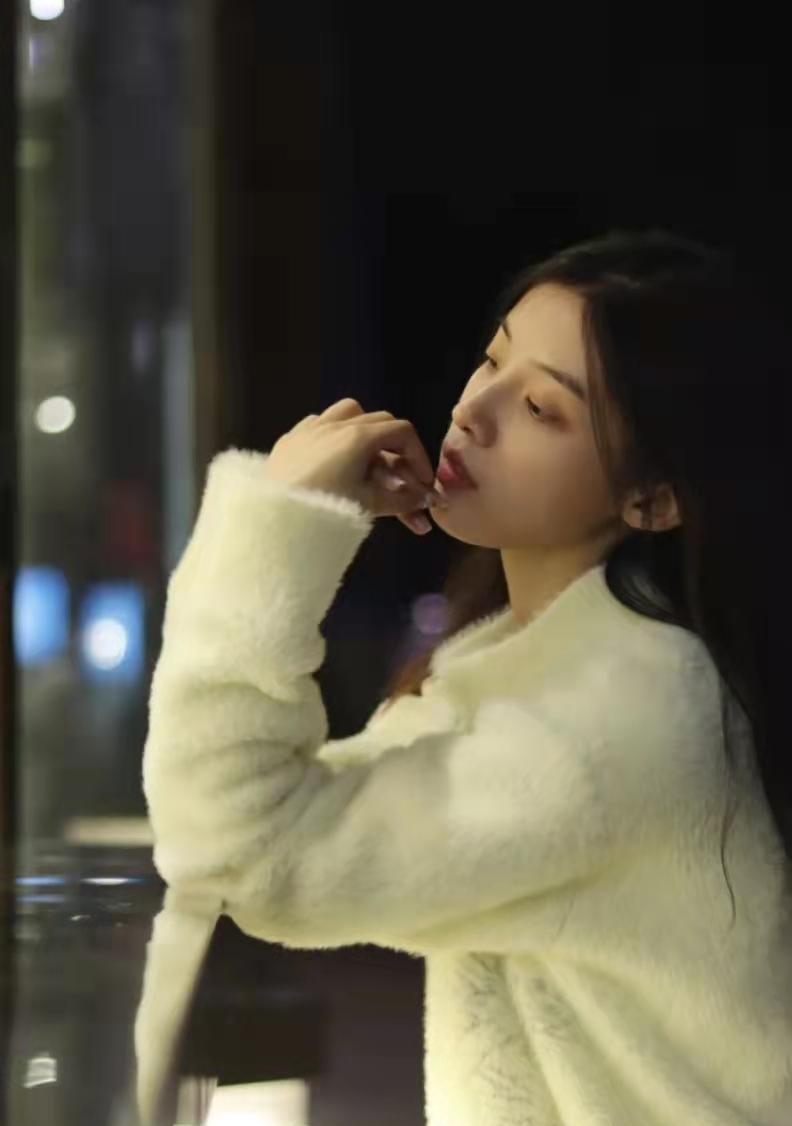 抖音视频淡入淡出效果怎么做？如何实现自然过渡？