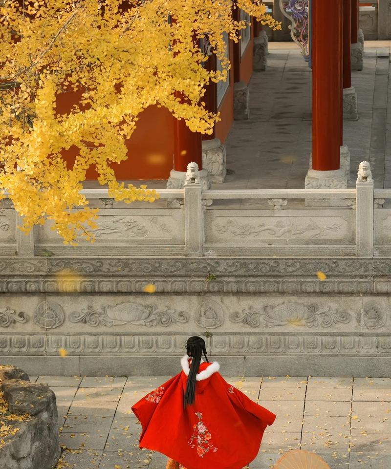 汉服在抖音如何进行视频剪辑？剪辑汉服视频有哪些技巧？