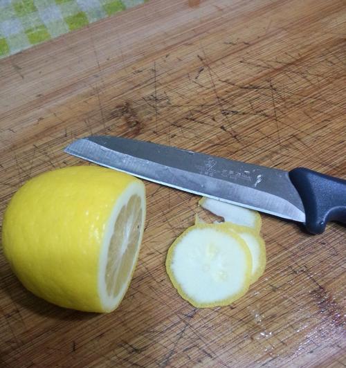 快手柠檬视频剪辑教程？如何快速制作热门视频？